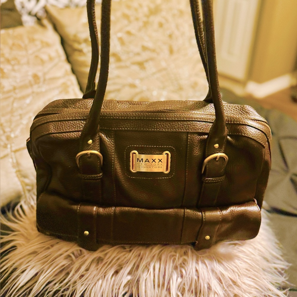 Maxx New York Chesnut Pebble Leather Purse
